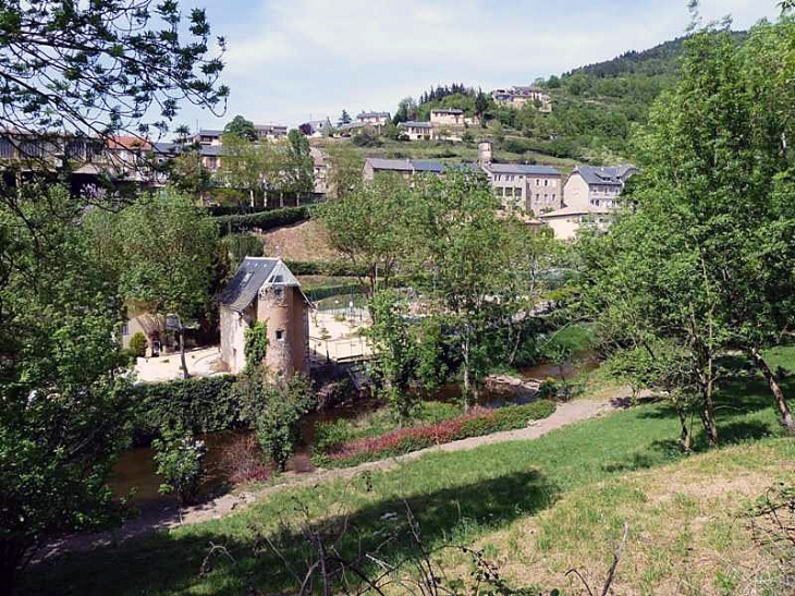 Maisons du village - Saint-Sernin-sur-Rance