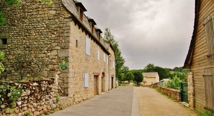 La Commune - Saint-Symphorien-de-Thénières