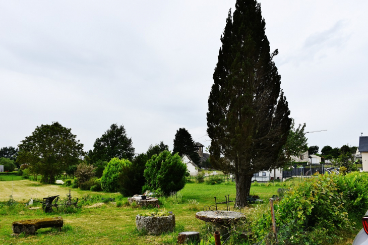 La Commune - Saint-Symphorien-de-Thénières