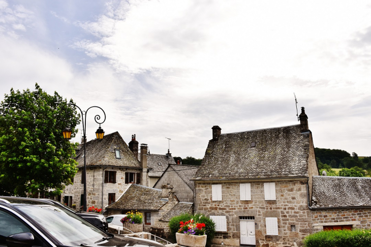 La Commune - Saint-Symphorien-de-Thénières