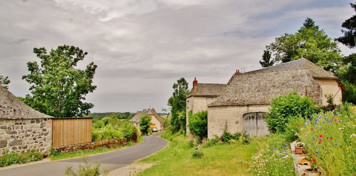 La Commune ( Rives ) - Sainte-Geneviève-sur-Argence