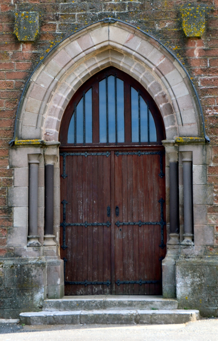 Portail de l'église. - Sainte-Juliette-sur-Viaur