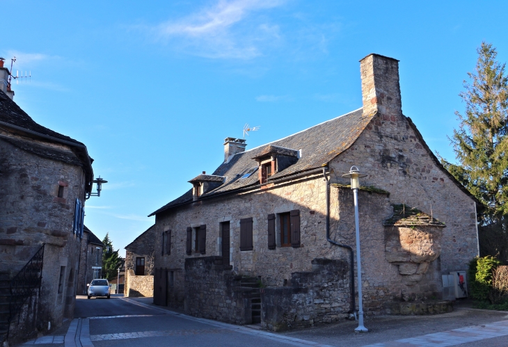 Maison du village. - Sainte-Radegonde