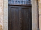 Le portail de l'église fortifiée d'Inières.
