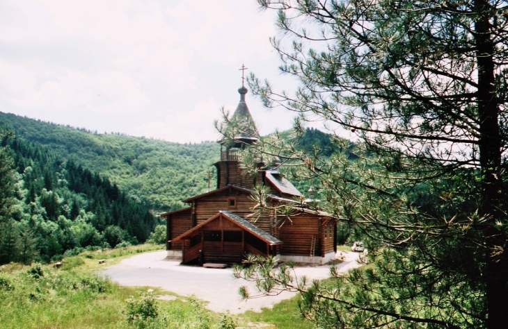 Eglise russe près de Solanes - Sylvanès