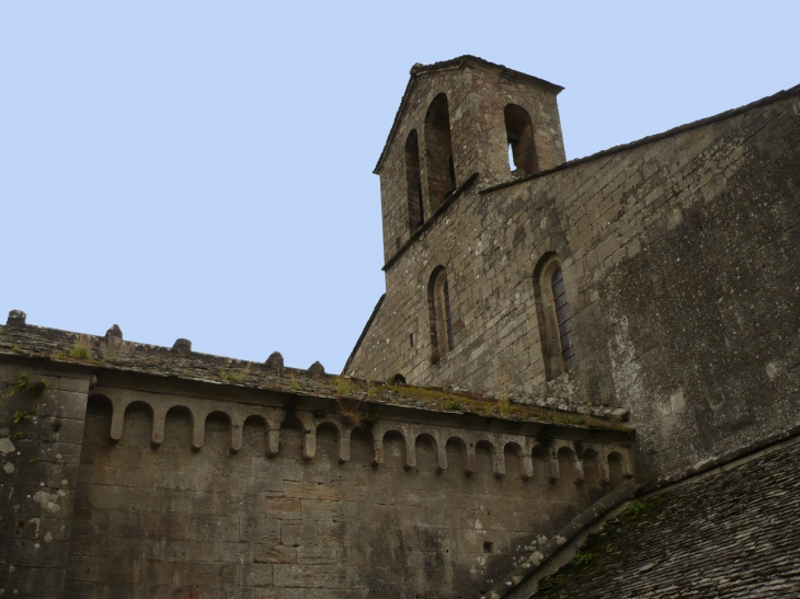 Clocher de l'église. - Sylvanès