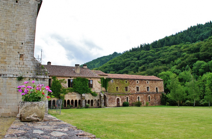 Abbaye - Sylvanès