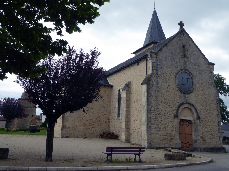 L'église - Valzergues