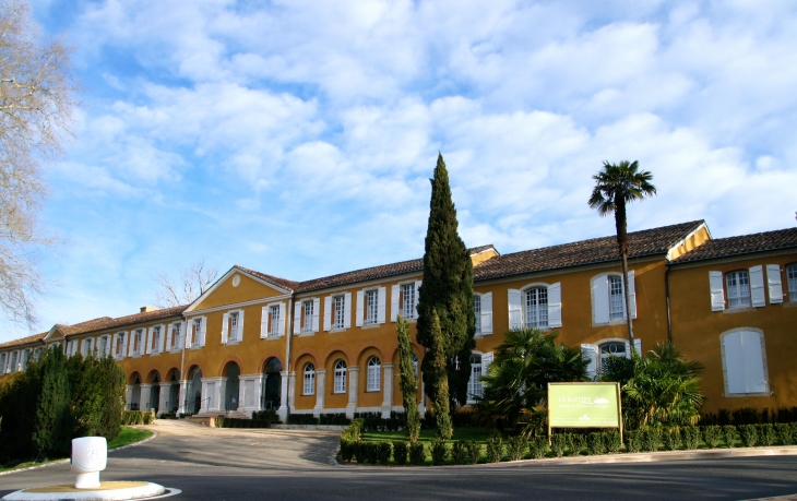 Barbotan-les-Thermes - Hotel-restaurant de charme. - Cazaubon