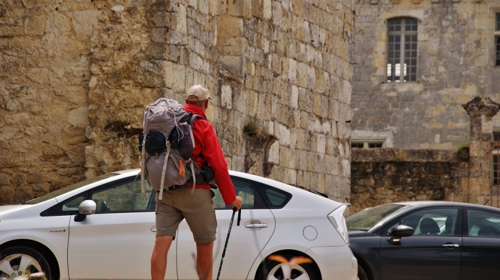 Sur la route de St Jacques de Compostel - Flamarens