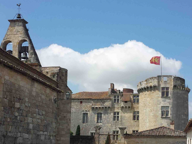 L'église et le château - Flamarens