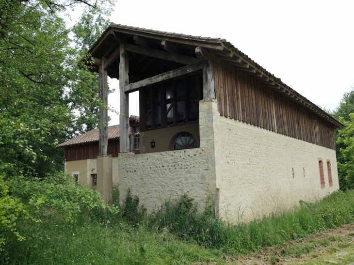 Ancien moulin - Gée-Rivière