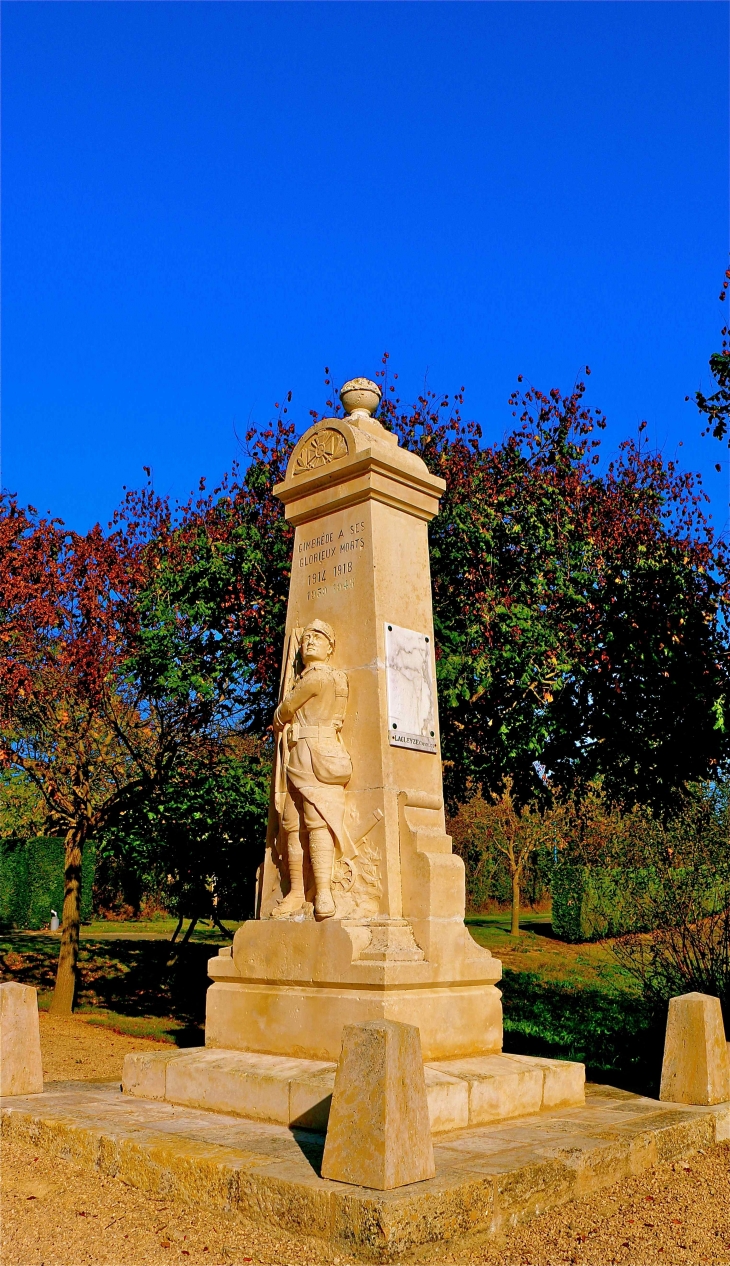 Le Monument aux Morts - Gimbrède