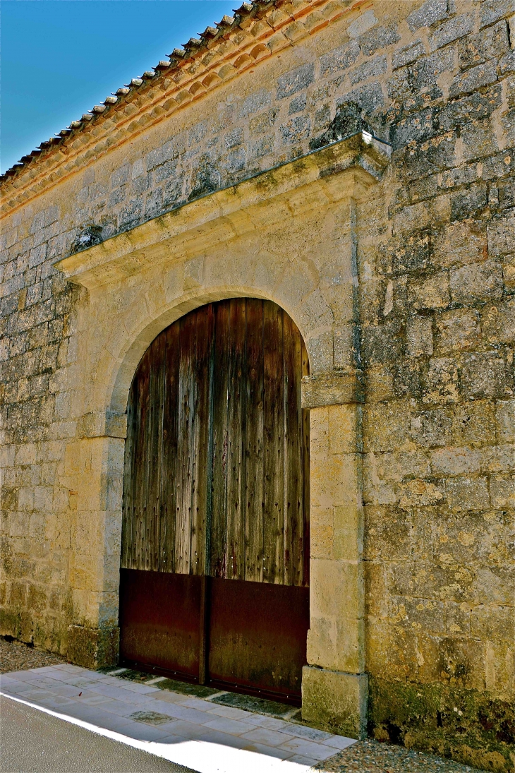 Portail de l'église de Rouillac - Gimbrède