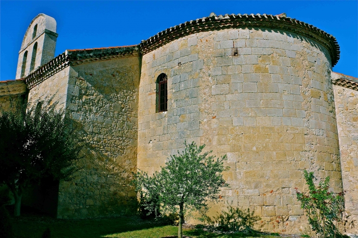 Le chevet de l'église de Rouillac - Gimbrède