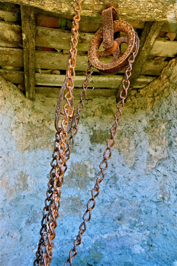 Le puits du hameau de Rouillac - Gimbrède