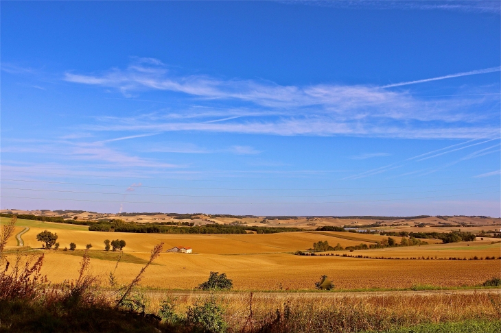 Vue du hameau de Rouillac - Gimbrède