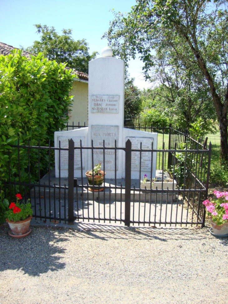 Juilles (32200) monument aux morts