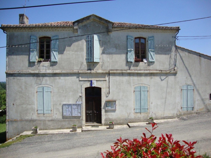 L'Isle-Arné (32270) la mairie