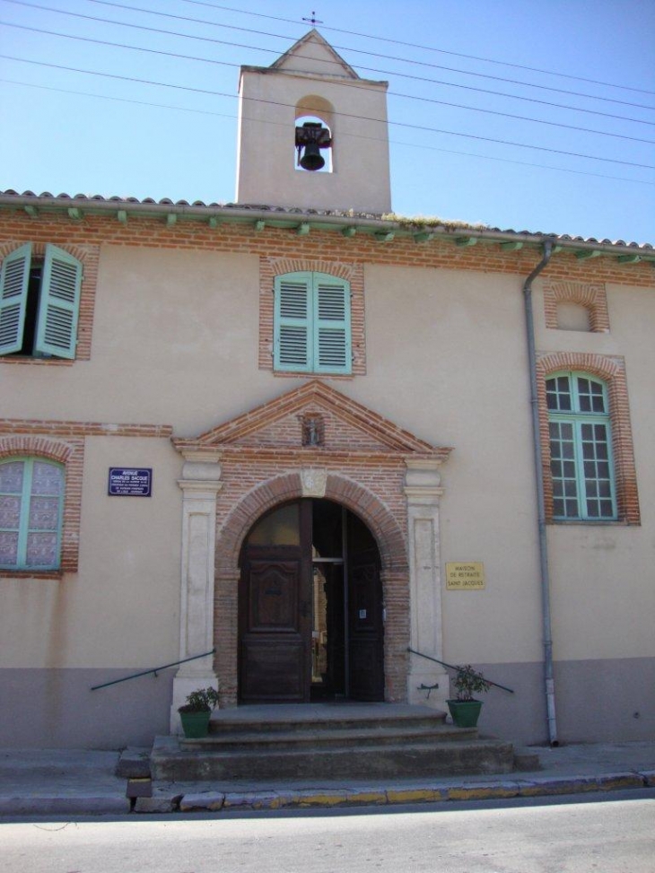 L'Isle-Jourdain (32600) ancien hôpital Saint-Jacques