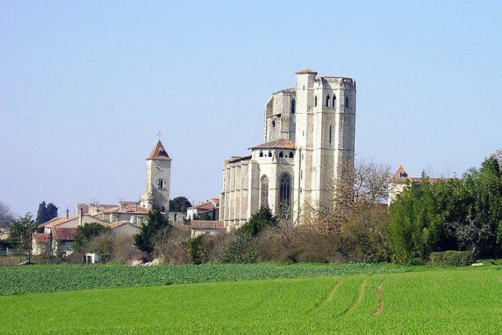 Vue sur le village - La Romieu