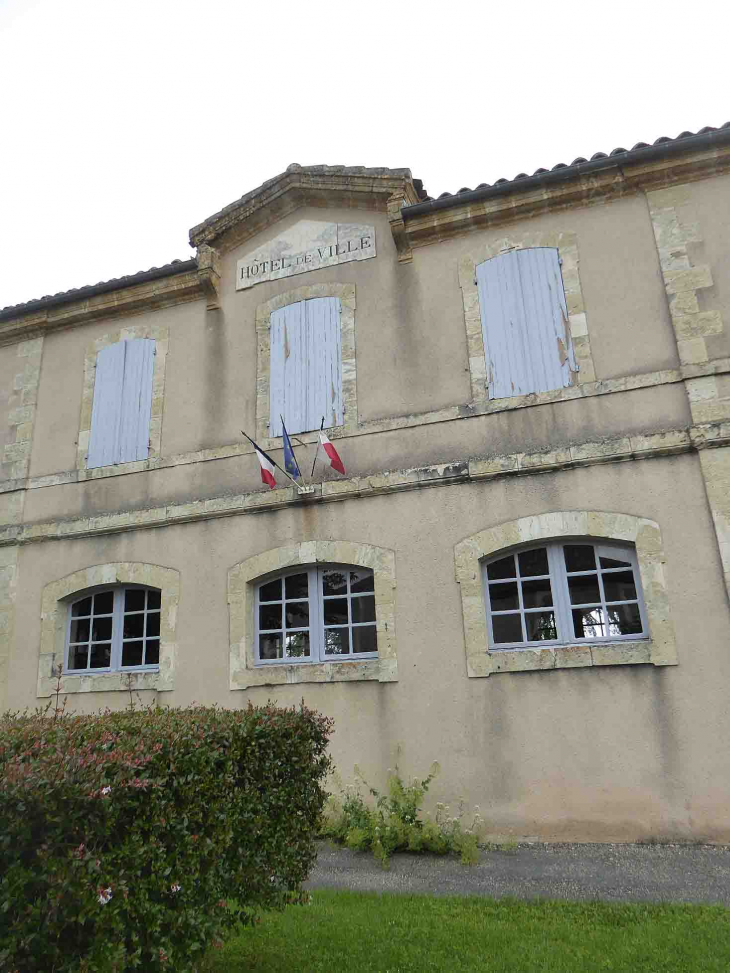 L'hôtel de ville - La Sauvetat