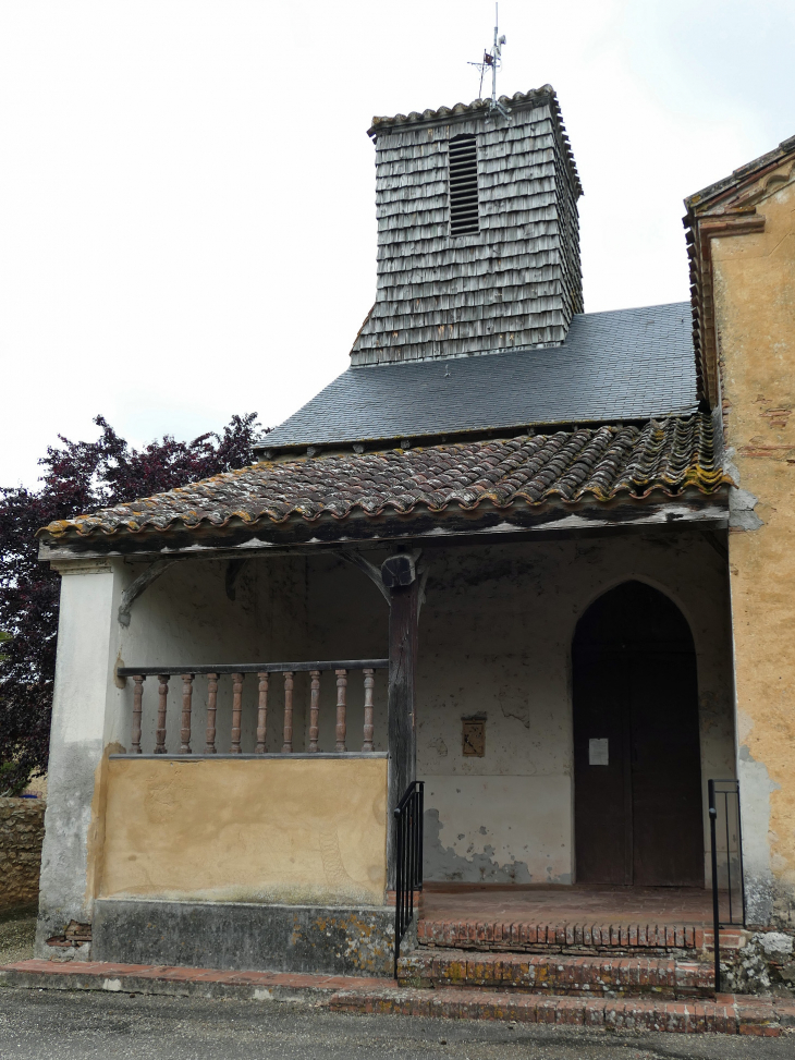 L'entrée de l'église - Marguestau