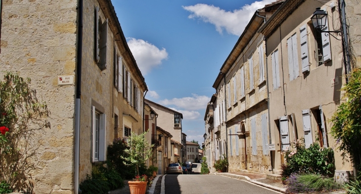 Le Village - Miradoux