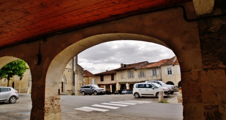 Le Village - Monfort