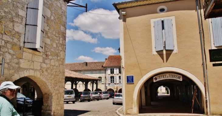 Le Village - Saint-Clar