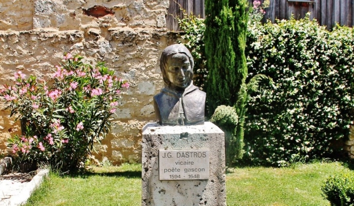 Square Dastros ( Buste de J G Dastros  ) - Saint-Clar