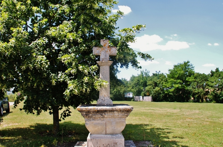 Croix Monumentale - Saint-Créac