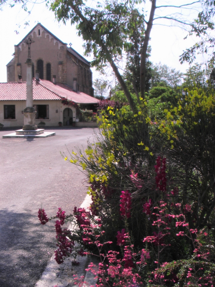 L'église - Saint-Justin