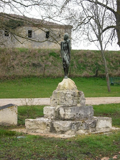 Statue de ste Gemme - Sainte-Gemme