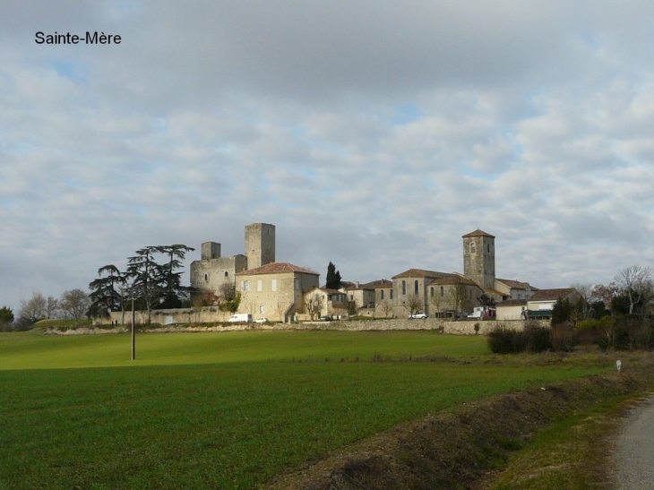 Le village - Sainte-Mère