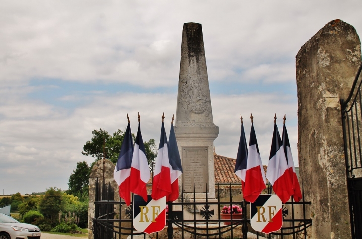 Monument-aux-Morts - Sainte-Mère