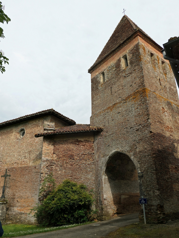 Place de l'église - Toujouse