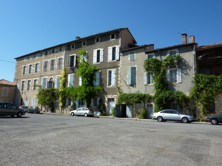 Alan  : maisons anciennes