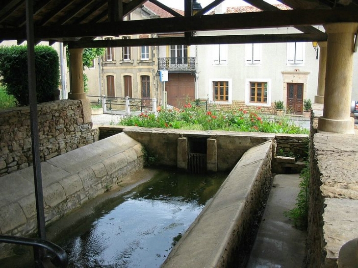 Aulon : lavoir