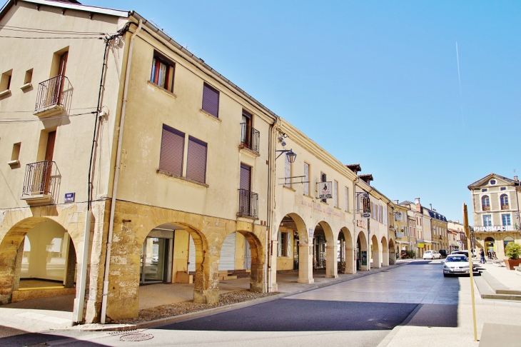 La Commune - Boulogne-sur-Gesse