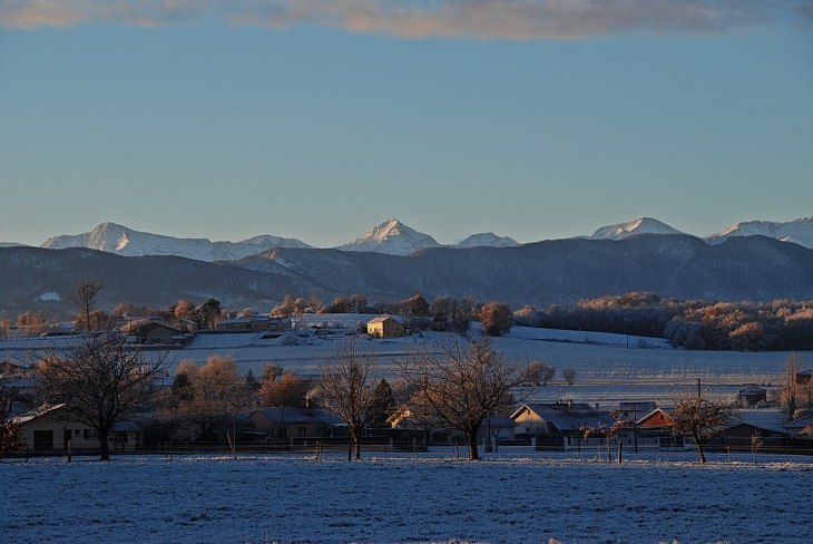 Vue sur les Pyrénées - Cassagne