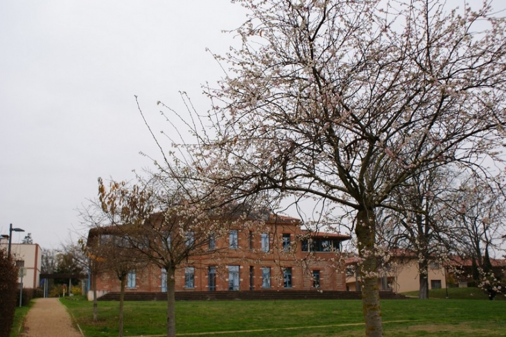 Mairie  côté parc - Castanet-Tolosan