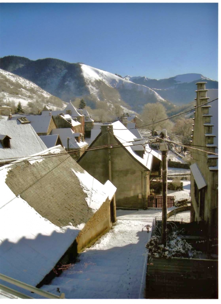 Castillon sous la neige - Castillon-de-Larboust