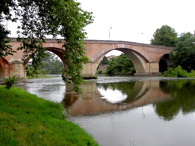 Cintegabelle, fief des moulins à pastel, au confluent de Hers Vif et de l'Ariège