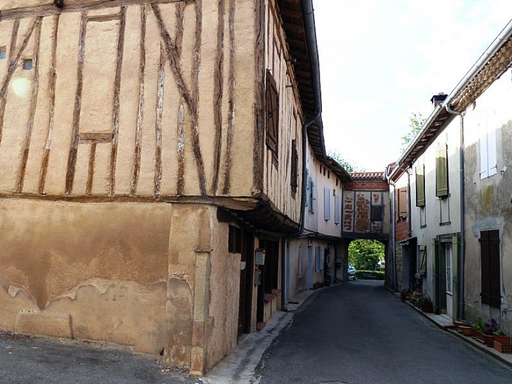 Maisons du village - Le Cabanial