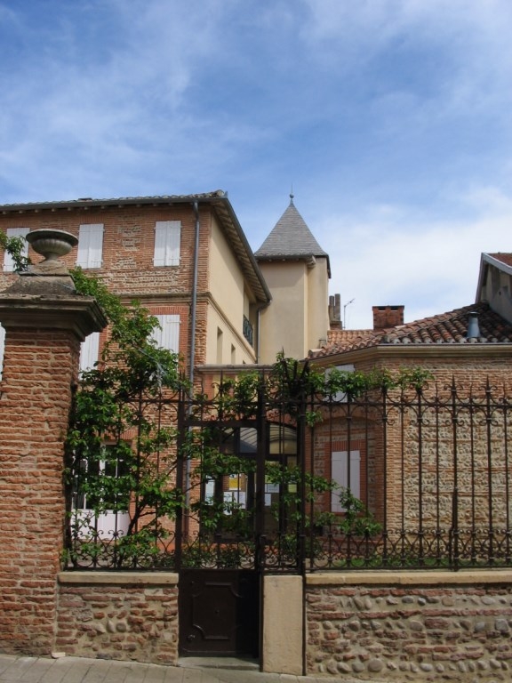 Arrière de la Mairie - Le Fousseret