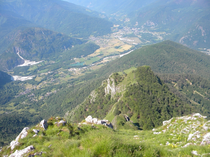 VUE DE LA VALLEE DEPUIS LE PIC DU GARD - Marignac