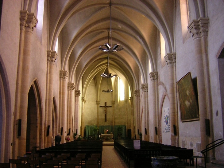 Martres Tolosane : Nef de l'église St Vidian - Martres-Tolosane