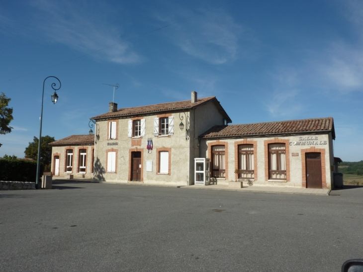 Mairie et salle communale - Montberaud