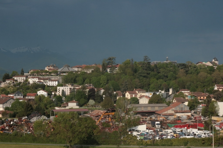 Une heure avant l'orage - Montréjeau